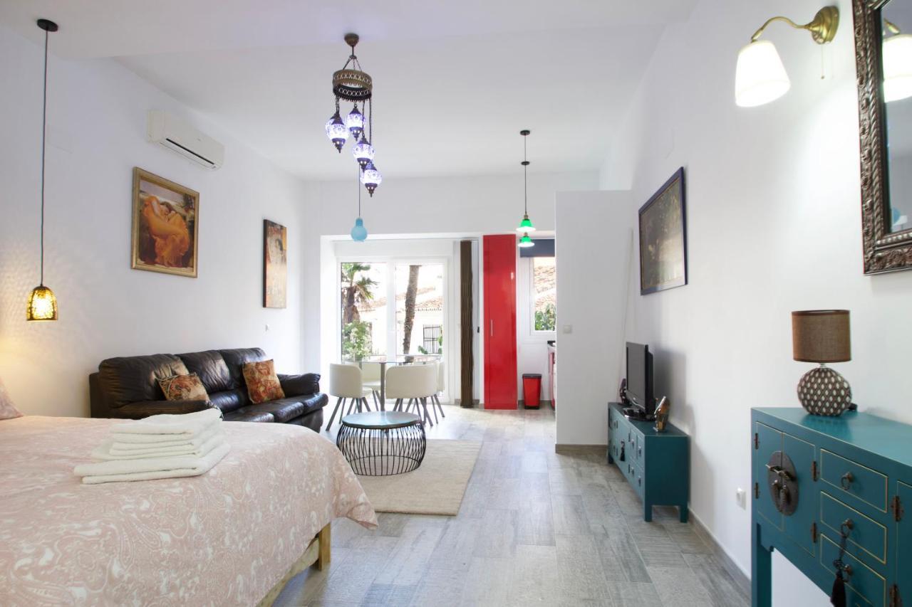 Spacious Studio In The Heart Of La Nogalera Torremolinos Extérieur photo